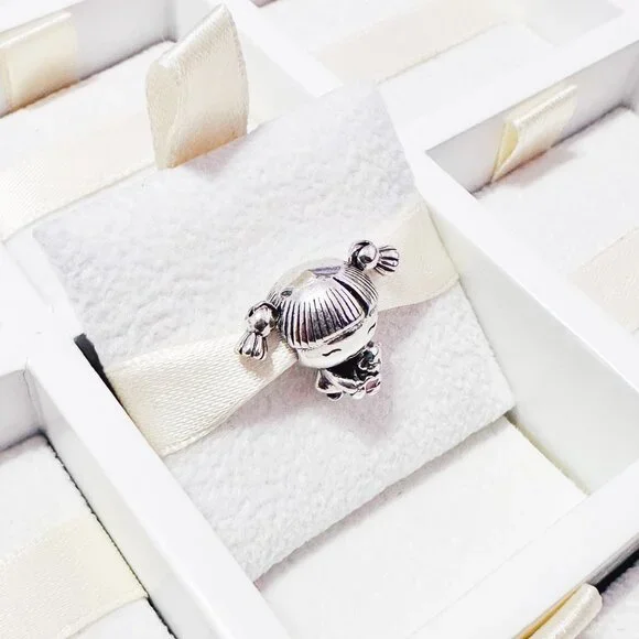 925 Sterling Silver Little Girl With Teddy Bead Charm Bead Fits Pandora Bracelet - Picture 5 of 8